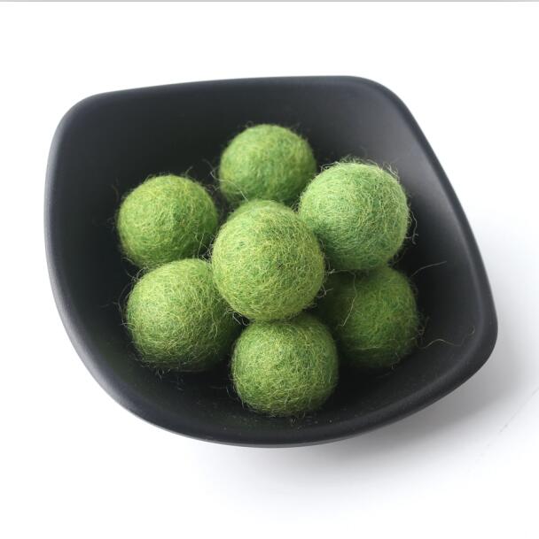 10pc/ settiä 20mm pyöreää villahuopapalloa villa pom pom helmiä 18 väriä tee-se-itse askartelu flocking pallo villapallot korut tehdä sormus helistin: Vihreä