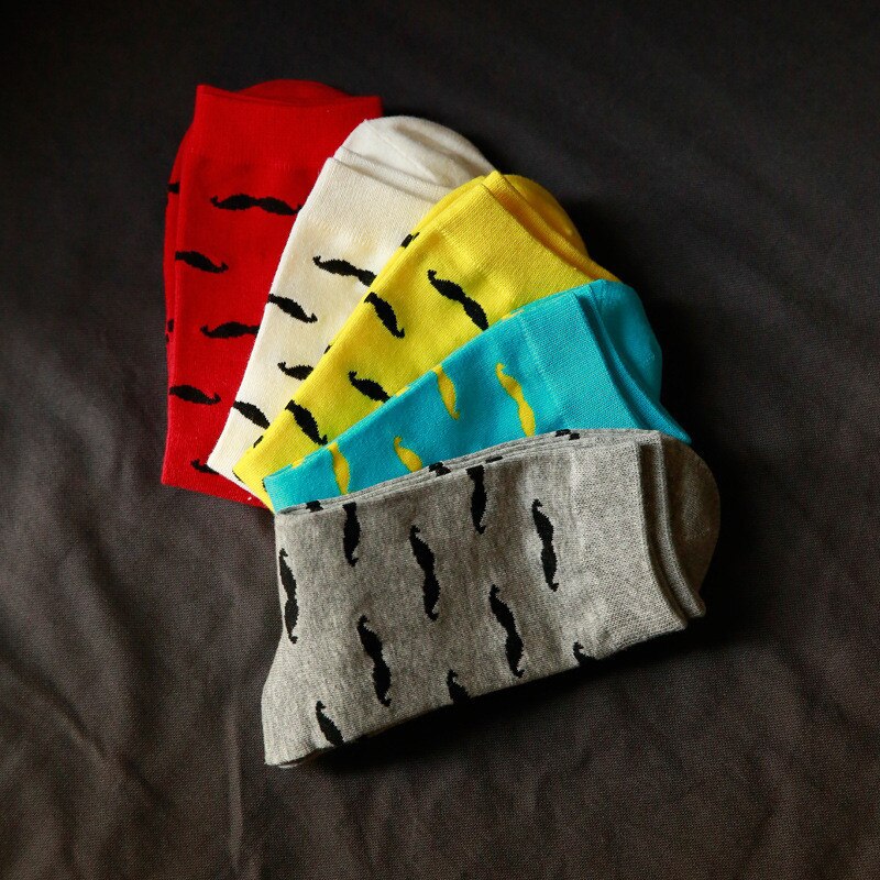 Nouvelle décontracté chaussettes dessin animé moustache homme coton chaussettes décontracté automne hiver chaussette chaude