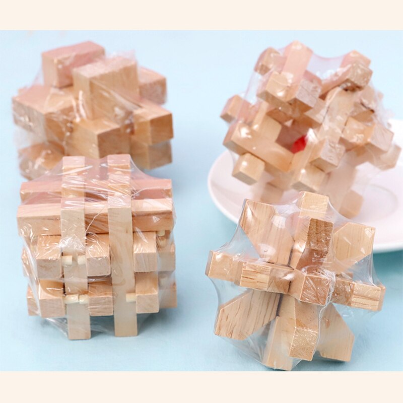 4Pcs/Set Intellectual unlock game Luban Lock Insert and assemble toys Decompression cube Wooden lock toy brain game