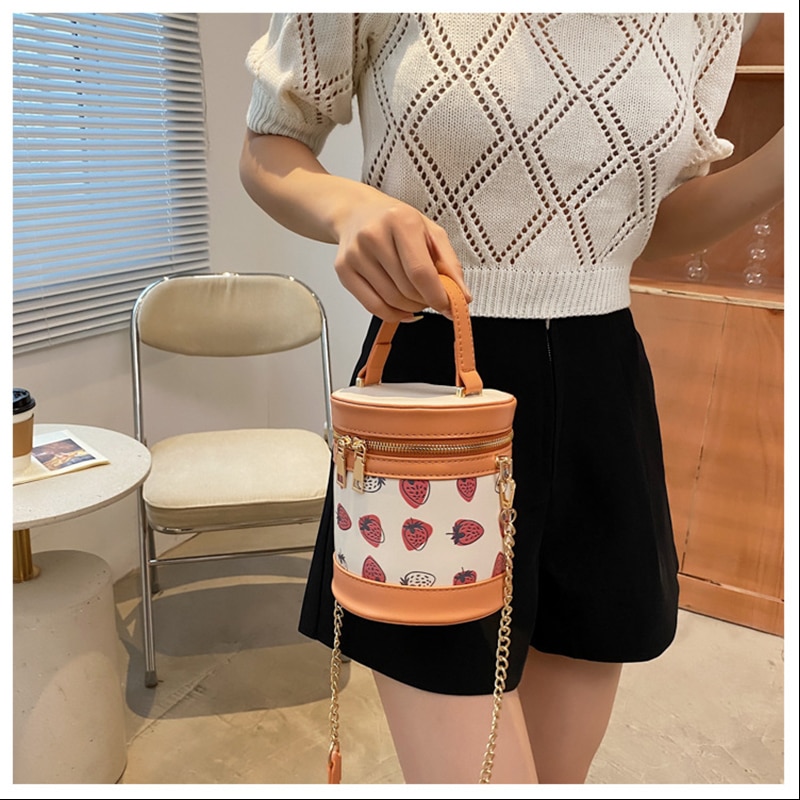 PU Leather Purses and Handbags for Women Luxury Girls Female Shoppers Sweet Strawberry Chain Bucket Wallet