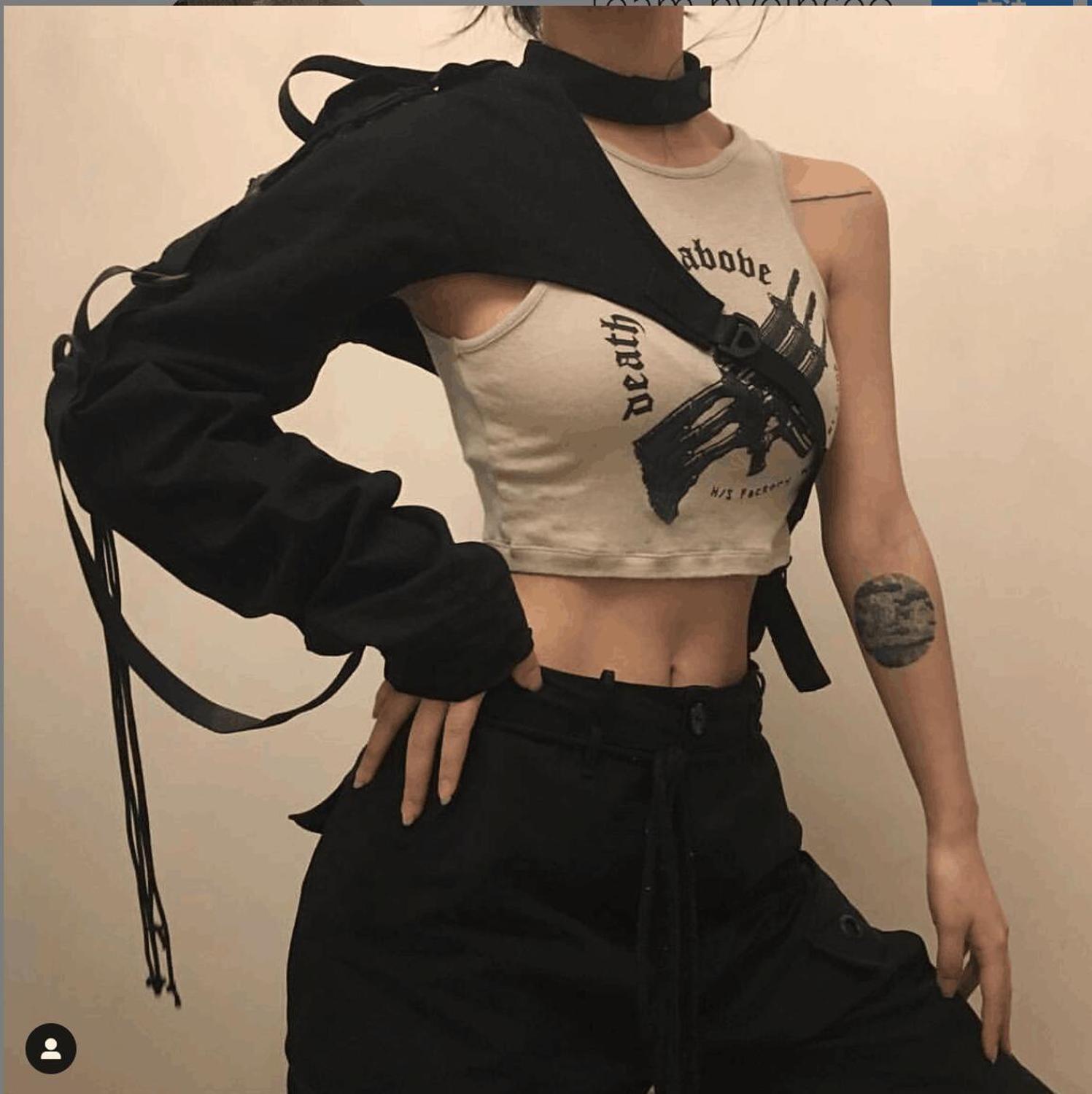 Irregular One Shoulder Long Sleeved with A Tie-up Women Streetwear Hip Hop Buckle Halter Long Sleeve Coat Tops Black: black