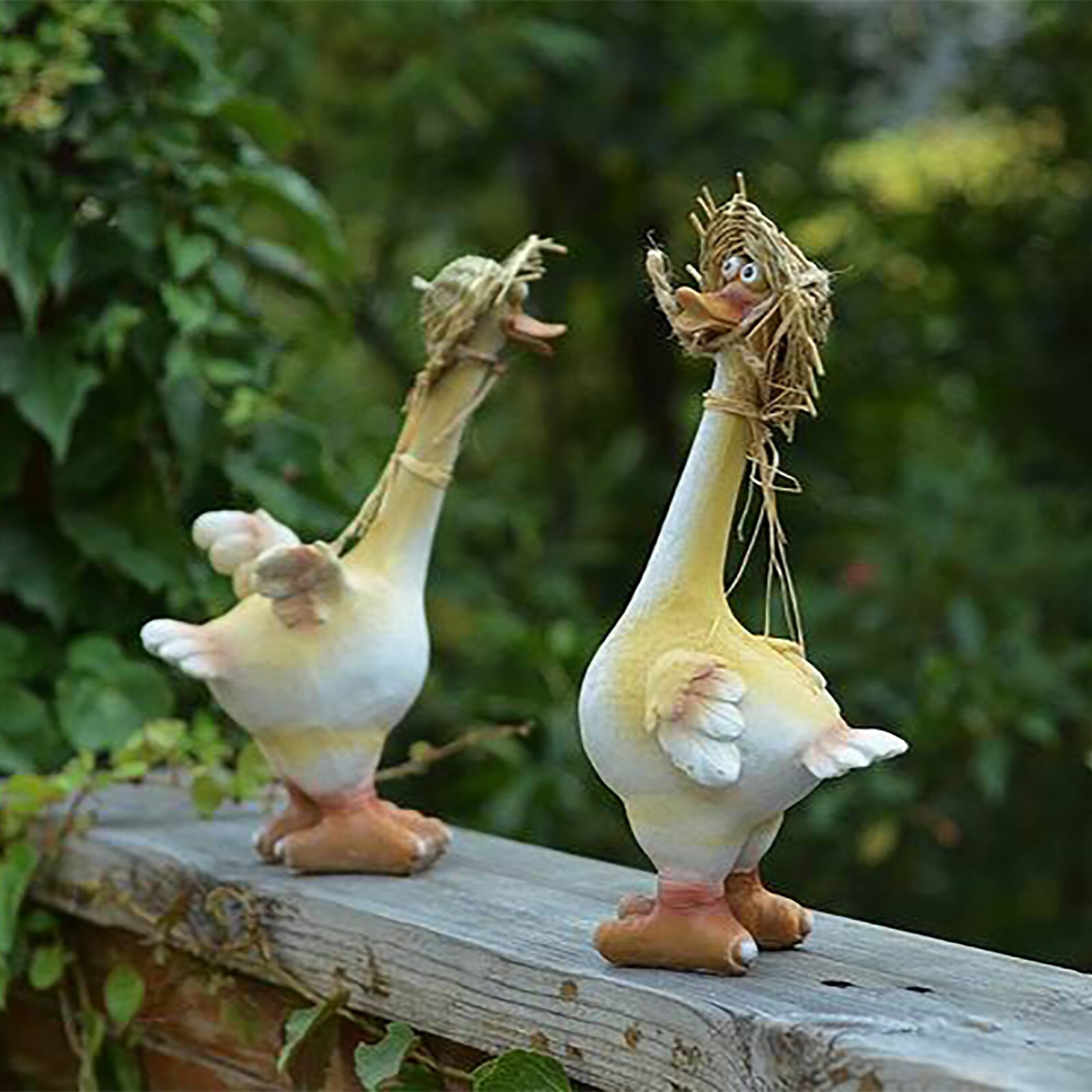 Garden Statue Simulation Pond Decor Landscape Crafts Resin Pool Landscaping Courtyard Decoration Straw Hat Idyllic Duck