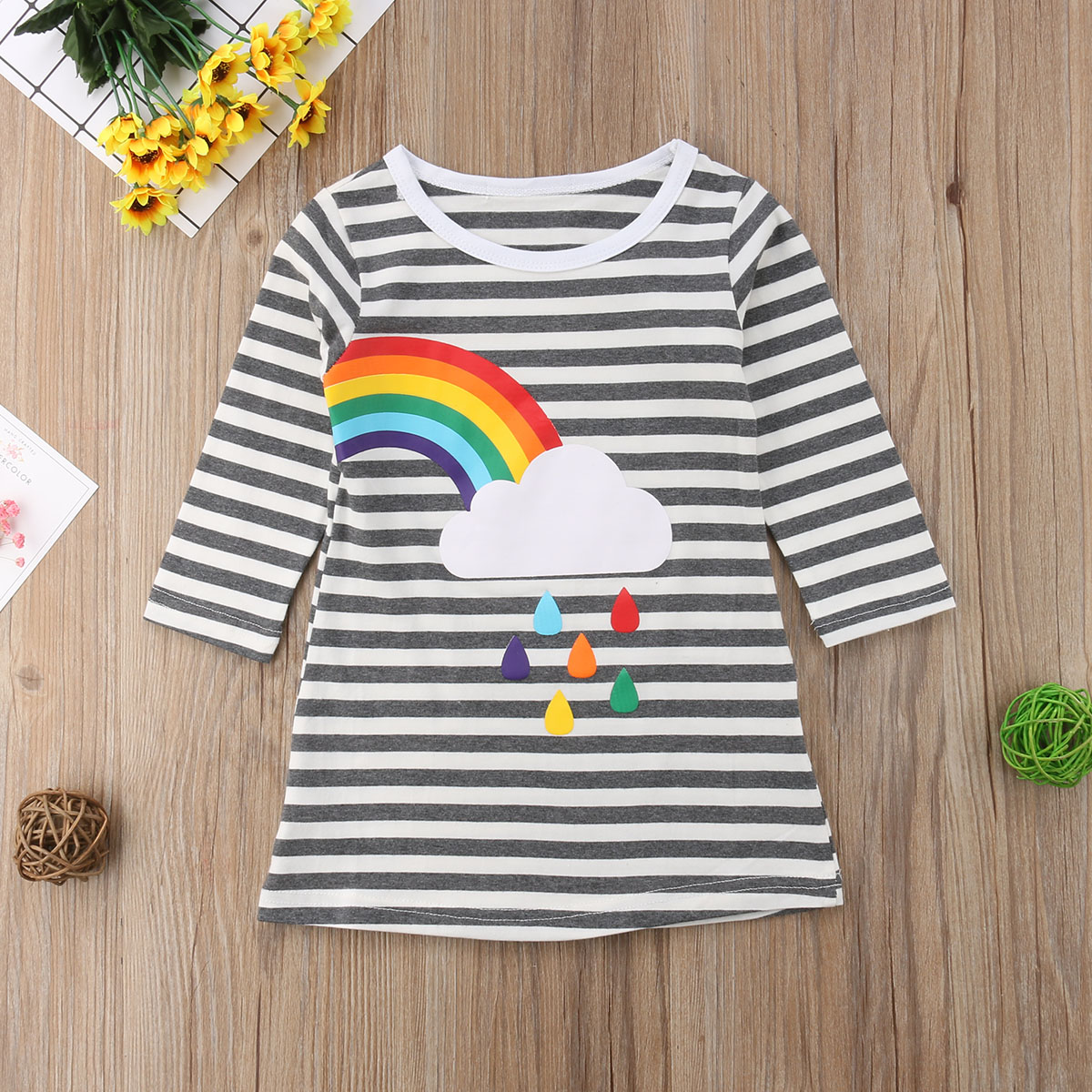2018 nuova Primavera Autunno Bella Causale Del Bambino Del Bambino Delle Ragazze del Vestito A Maniche Lunghe Arcobaleno Stampa A Righe Vestito Da A-Line 2 Stile 1-6Y
