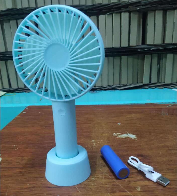 Fabriek Directe Clip Custom Hand-Held Draagbare Cartoon Base Fan Mini Stijl Usb Hand Elektrische Ventilator: blue