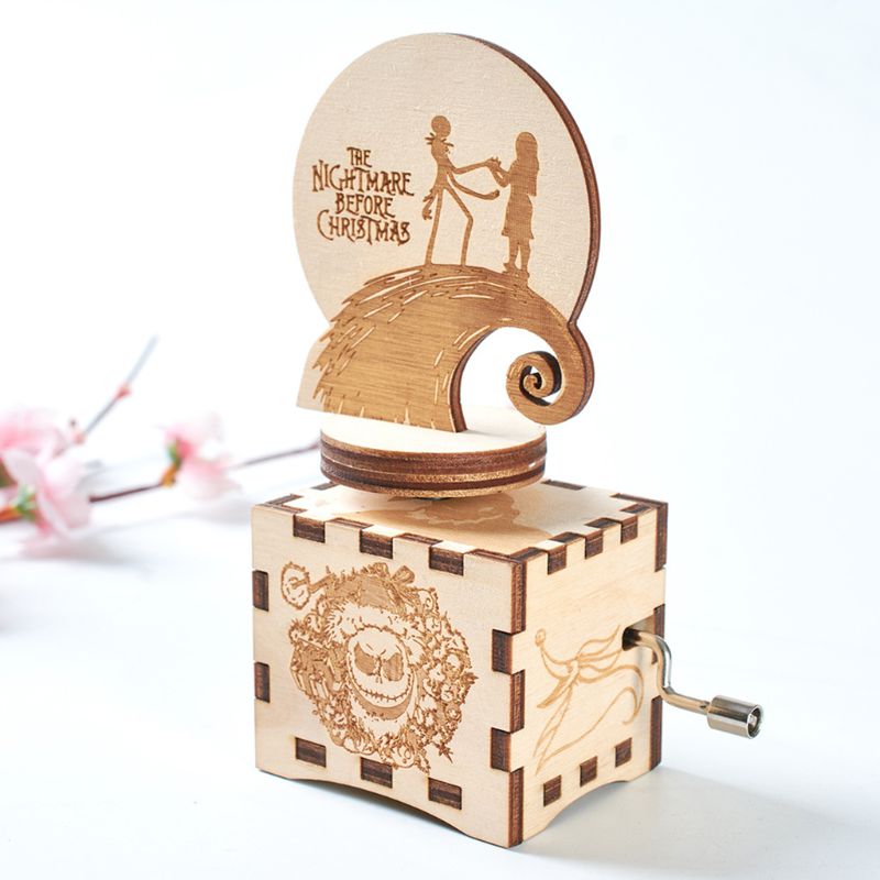 Halloween Antique Carved Wooden Hand Crank Music Box Halloween Birthday Party Casket Halloween Decoration at home