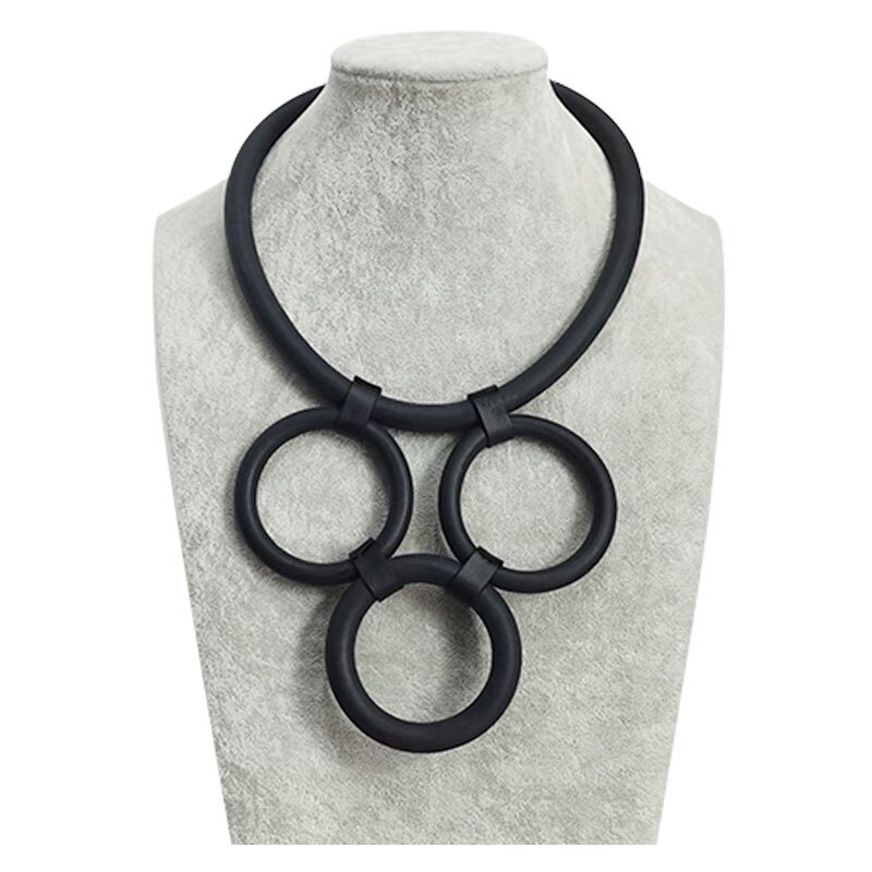 Collier de déclaration mamans géométrique bijoux pour femmes court Multi brin collier de mariage noir mousse caoutchouc colliers A