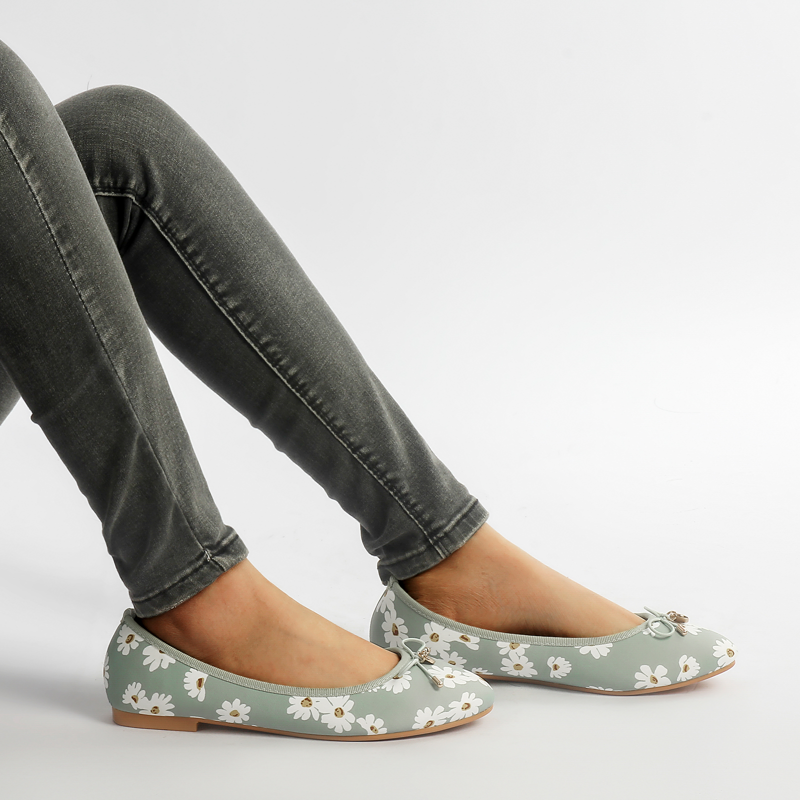 Vrouwen Flats Schoenen Sexy Dagelijks Woon-Werkverkeer Casual Ademende Vrouwen Loafers Comfortabele Ademende Meisjes Balletschoenen
