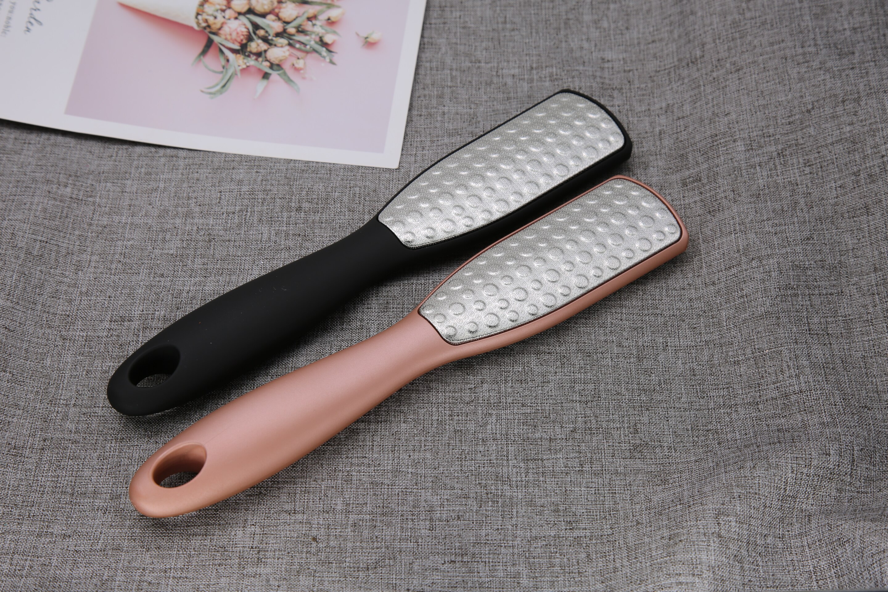 Dubbele Kanten 9.5 Inch Pedicure Eelt Remover Plastic Handvat Metalen Voet Bestand