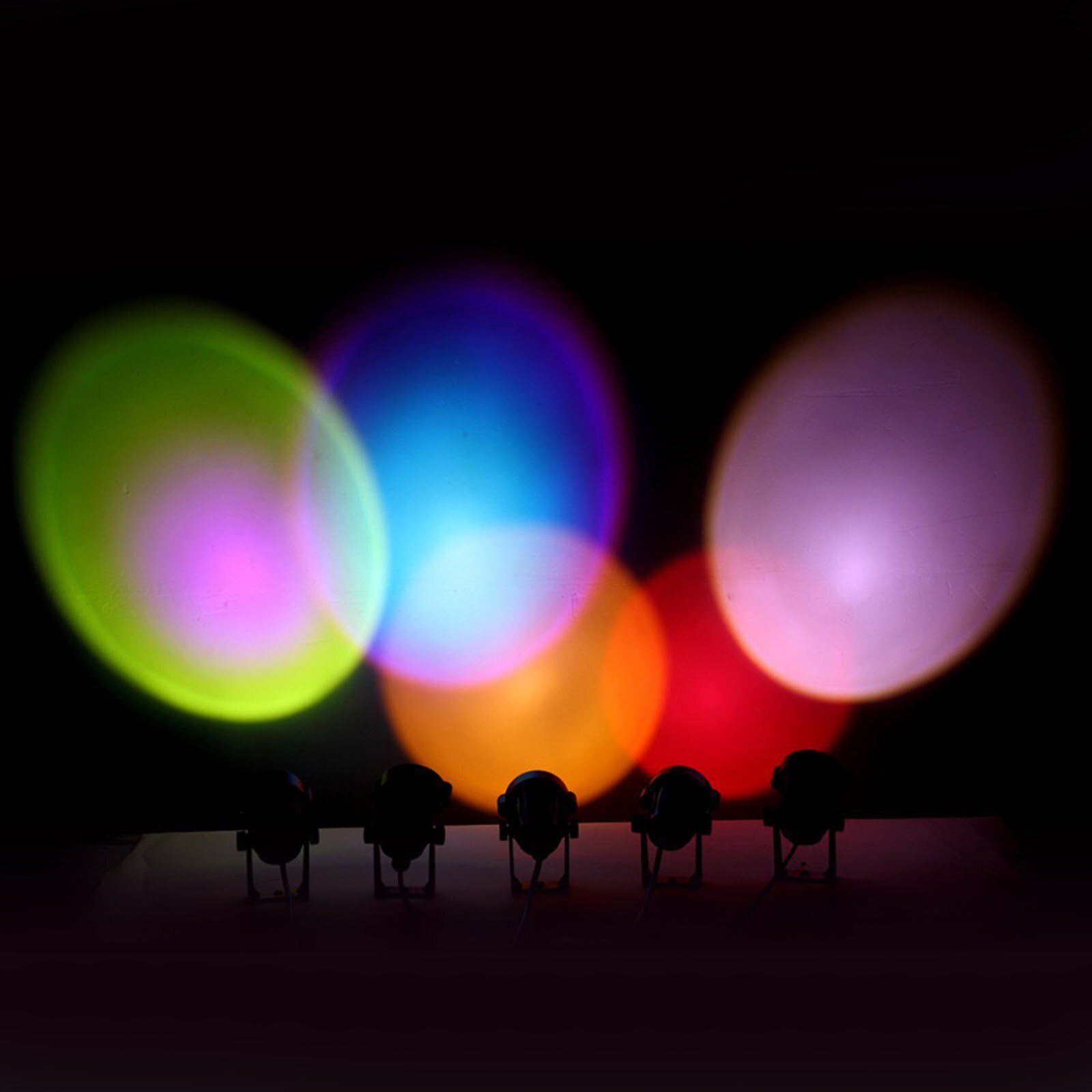 Lampada di proiezione al tramonto luci notturne a LED lampada al tramonto arredamento camera da letto USB arcobaleno proiettore atmosfera per la decorazione della barra di casa luce
