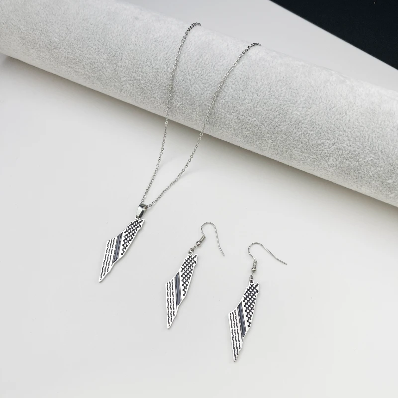 Halsband i rostfritt stål, arabisk karta, halsdukshänge, herrhalsband för kvinnor, mellanösternaccessoarer, europa och usa