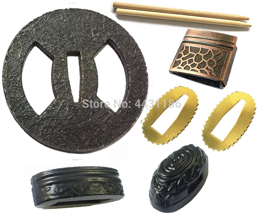 Ensemble de garde à poignée en fer avec épée, pour Katana/Wakizashi/Tanto, raccords artisanaux en métal, Tsuba + Menuki + Fuchi + pashira + Habaki + Seppa: Set Tsuba