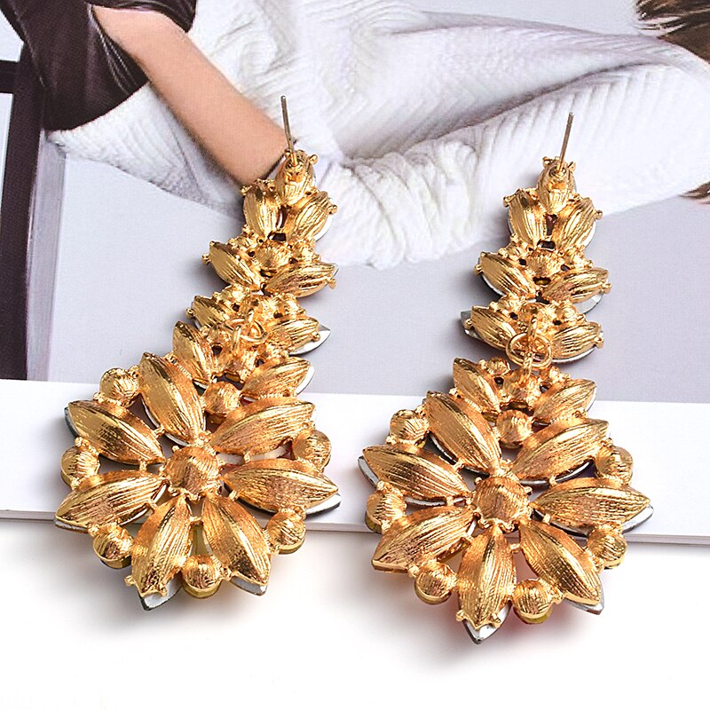 Cercei lungi din metal colorati cu cristale strasuri inalte accesorii de bijuterii pentru femei