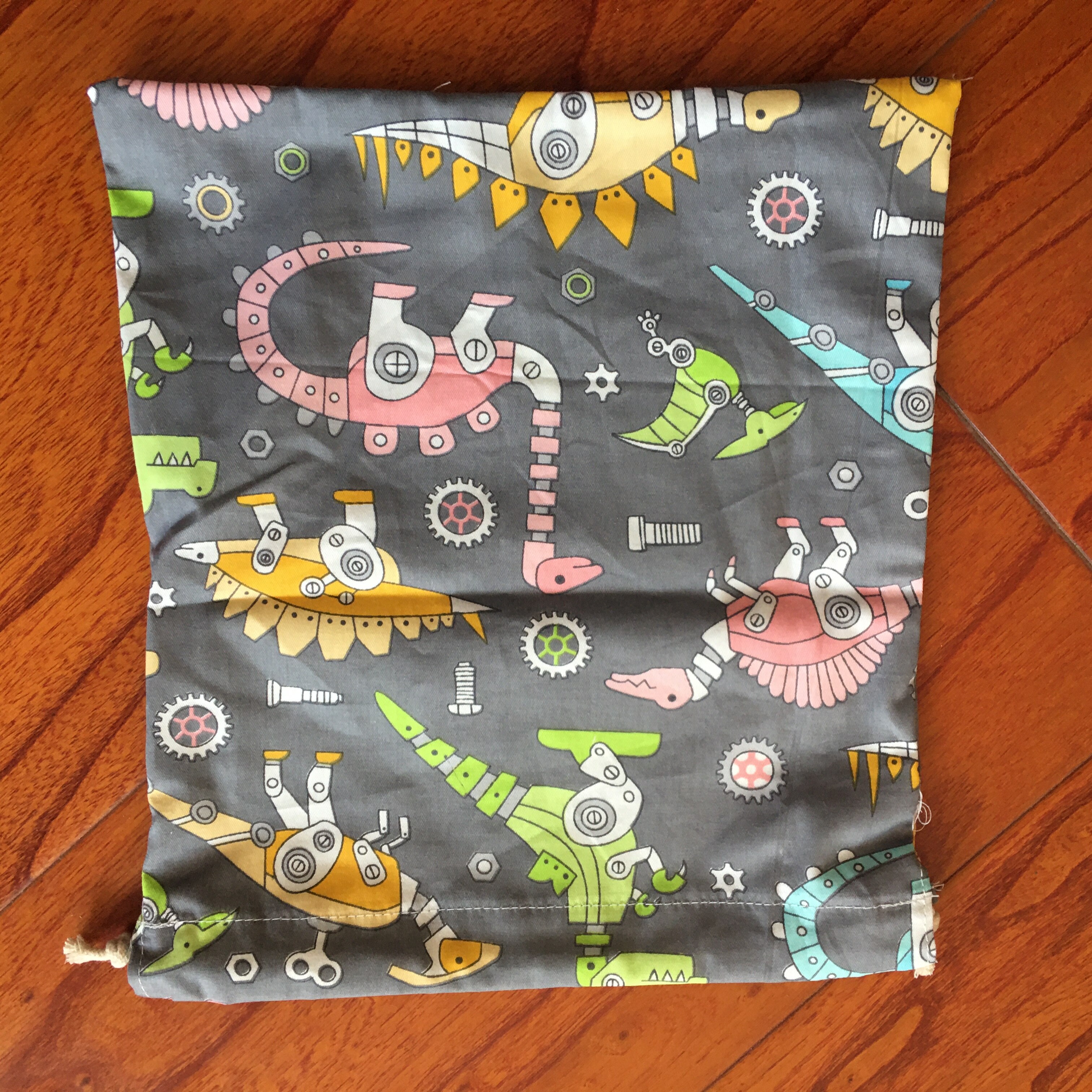 1pc Cotton Twill Drawstring Multi-purpose Organized Bag Party Pouch Machine Dinosaur YI093b