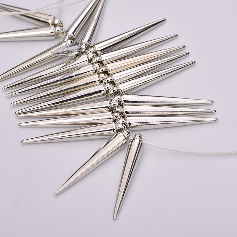 5x35mm Grote Gouden Kegel Klinknagel Opknoping Plastic Spikes Hanger Strass Klinknagel Punk Studs en Spikes Oorbel Charmes voor Ketting: Silver