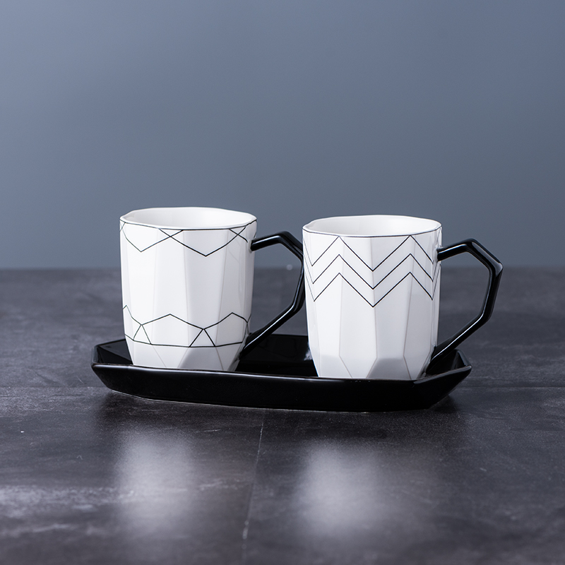 Pohjoismainen keraaminen harjauskuppi kylpyhuoneen pesusetti yksinkertainen tarjotin suukuppi hammassylinteri hammassetti pari koti kylpyhuonetarvikkeet