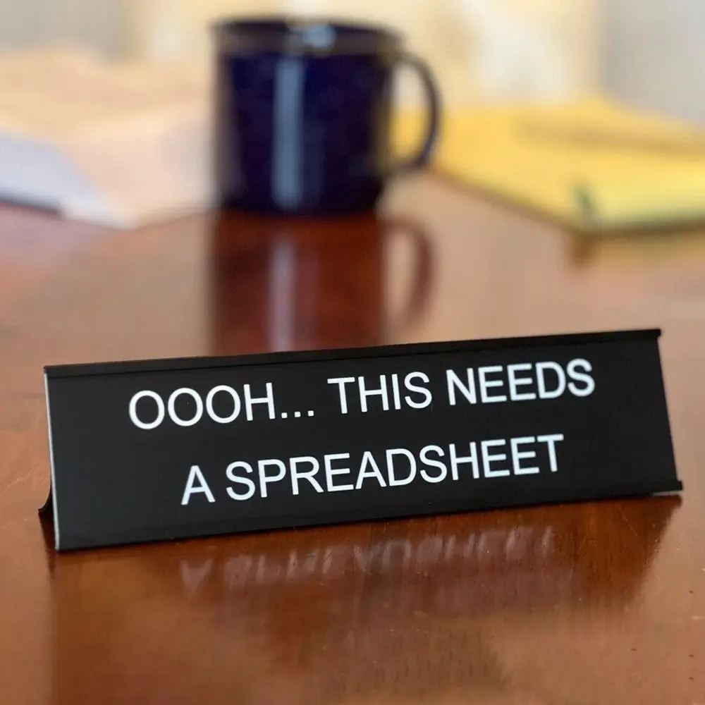 Funny Office Decor Sign Black Lightweight Aluminium Alloy Seating Sign Desk Signs Home Office Table Decor Coworker: grey