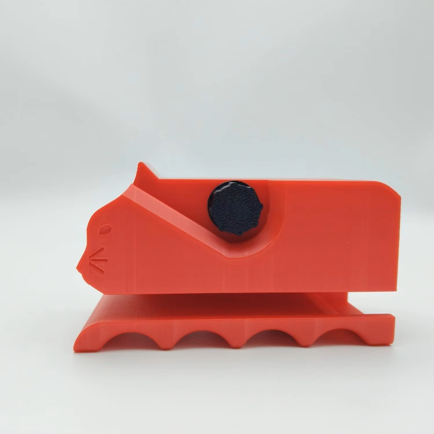 Cardboard Cutter for Cat Scratching Board 3D Printed Card Board Cutter Box Cardboard Tool Handheld Cardboard Scratcher: Red