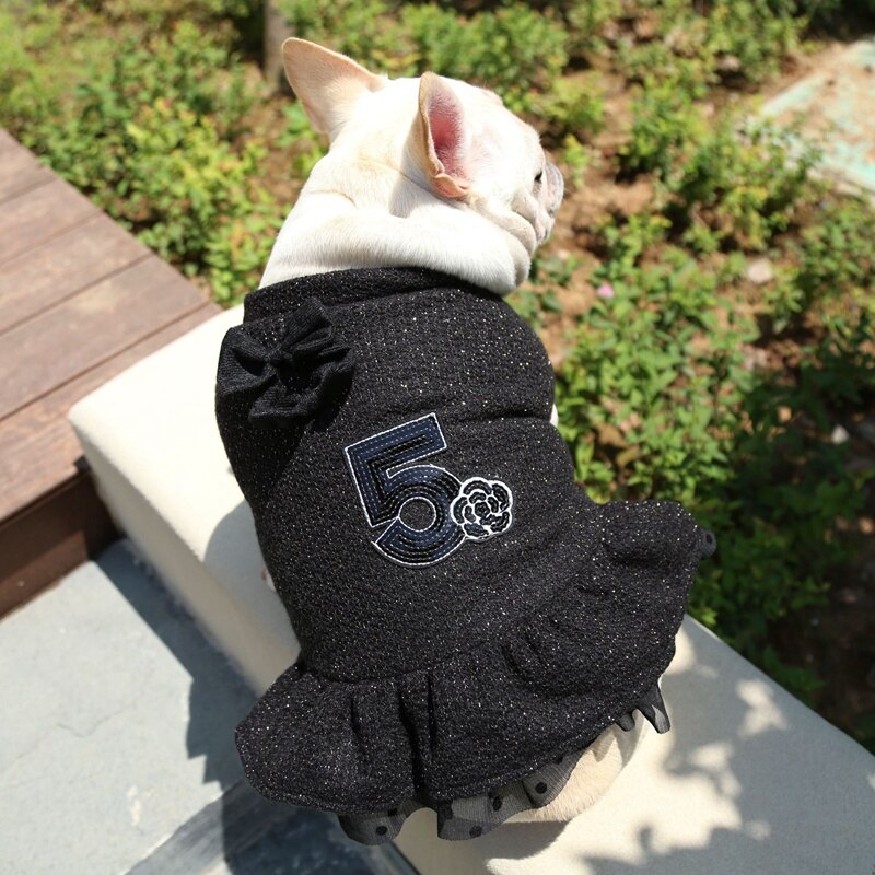 Średni gruby buldog francuski terier ubrania sukienki dla psów szczeniak zwierząt luksusowe czarne łuki zimowe przyjęcie świąteczne kot domowy kostiumy: M