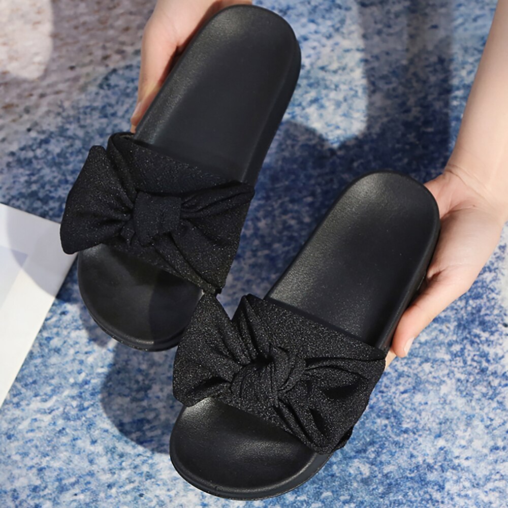 Jimmy Choo Bing ballerina's verfraaid met kristallen Zwart