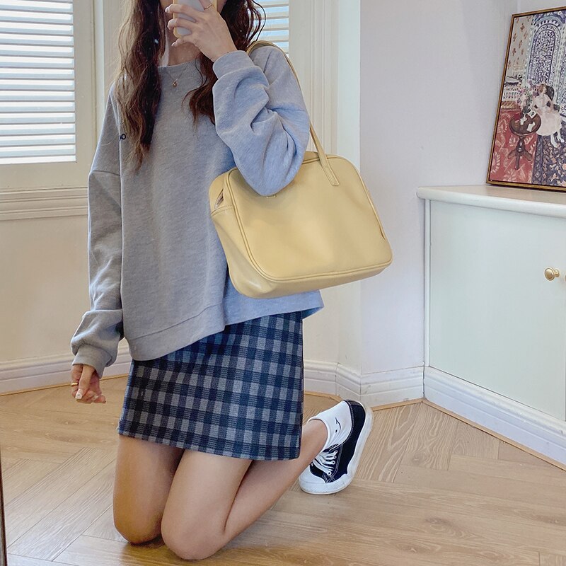 Large Capacity Women Handbags Soft PU Leather Ladies Shoulder Bag Simple Solid Color Female Underarm Bags Travel Tote