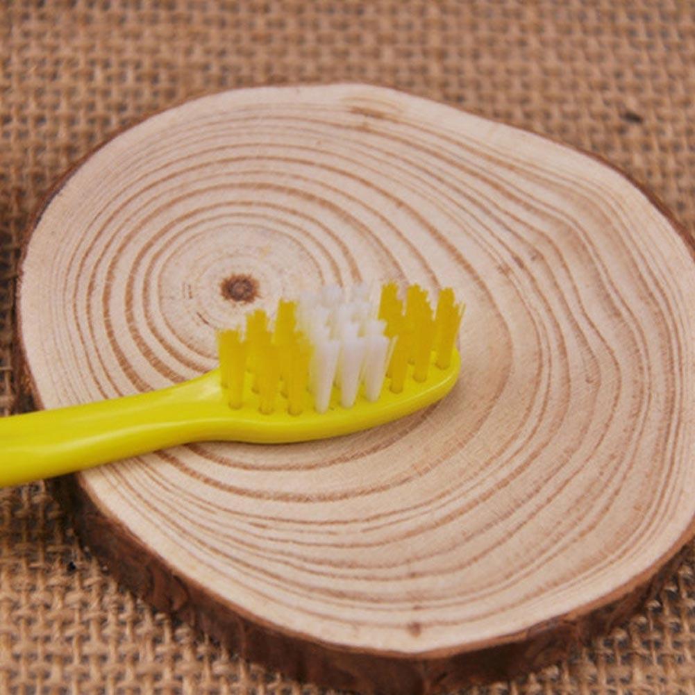 50pcs Disposable Wash Suits Portable Toothbrush Toothpaste Set Wrapped Individually Teeth Care Random Travel Hotel Col N5g3