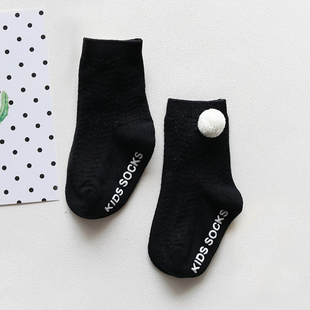 5 Colors Cotton Baby Short Socks Anti Slip Knit Knee Boy Girl Foot Warmer Pom Pom Ball Socks: black / 9M