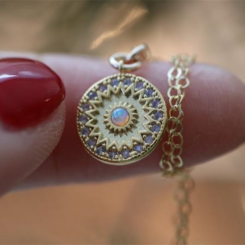 Runde Kristall Gold Farbe Anhänger Halsketten Für Frauen Weiblichen Charme Kette Birthstone Engagement Hochzeit Schmuck