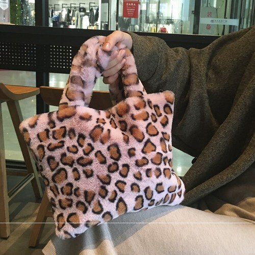 Kæde stor overdådig håndtaske søde tasker skulder crossbody taske kvinde leopard kvindelig taske messenger bag blød varm pels taske: 4