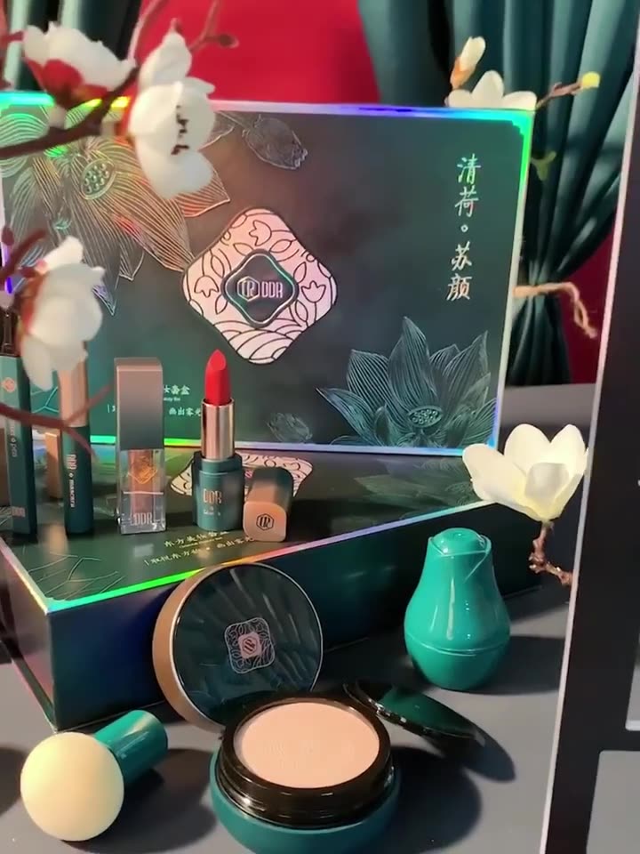 9pcs/set Beauty box Cosmetics for beginners Full set of makeup box Cosmetic Set Tanabata Box National style