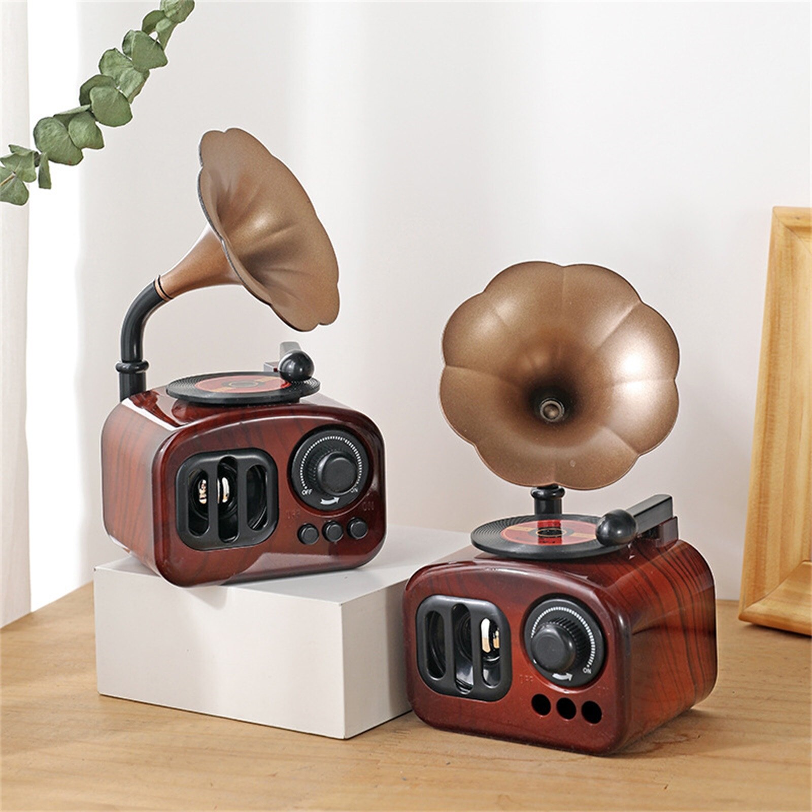 Fashionable Home Decoration Retro Music Box Mini Gramophone Style Mechanical Birthday Decoration