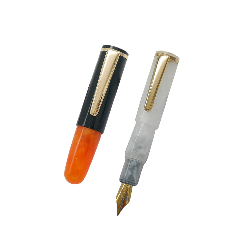 Mini pluma estilográfica, pequeña y Linda, se puede llenar con tinta para escribir.