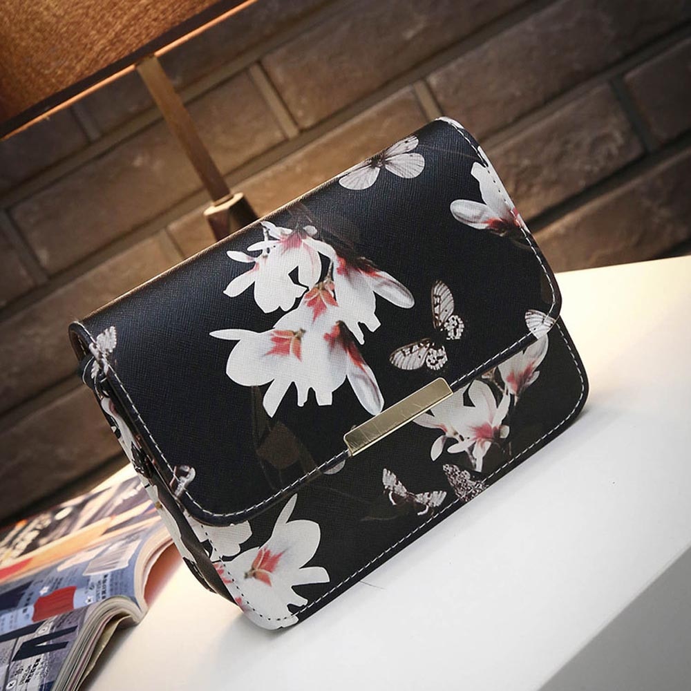 Women Floral Leather Shoulder Bag Satchel Handbag Retro Messenger Bag Famous Clutch Shoulder Bags Bag Black White #R10