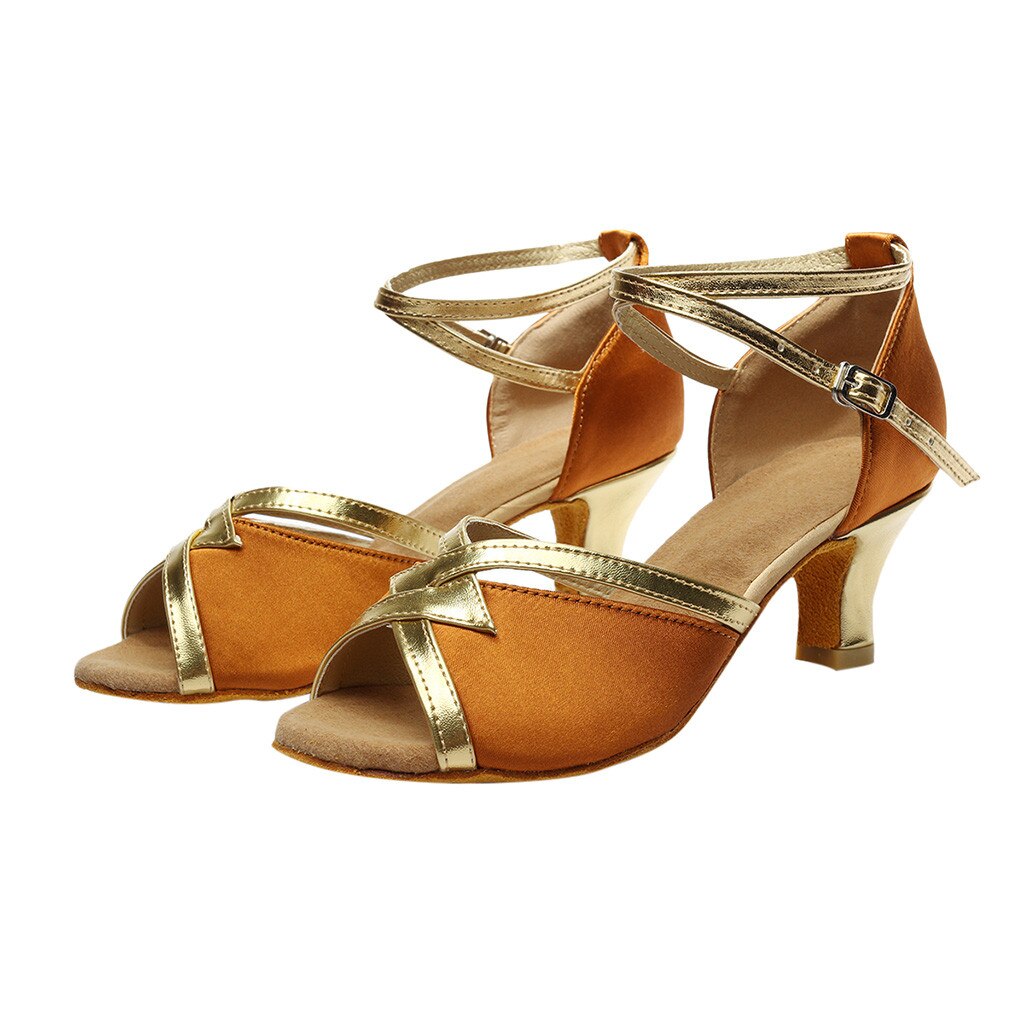 Femmes Latin chaussure danse sandales femmes solide Rumba valse bal salle de bal Latin Salsa danse chaussures sandales en plein air décontracté