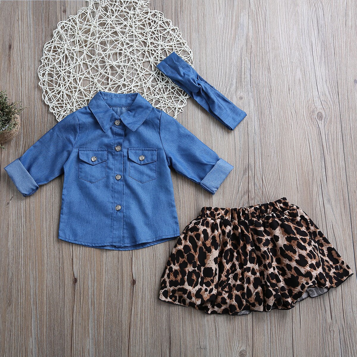 Mor og datter kjole sommer denim t-shirt toppe + leopard nederdel kvinde tøj småbørn børn 3 stk sæt