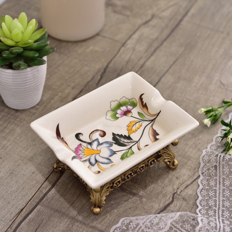 Estilo clássico europeu de cerâmica pastel pequena caixa sabão prato do banheiro hotel personalidade criativa moda sabão prato 4043: E