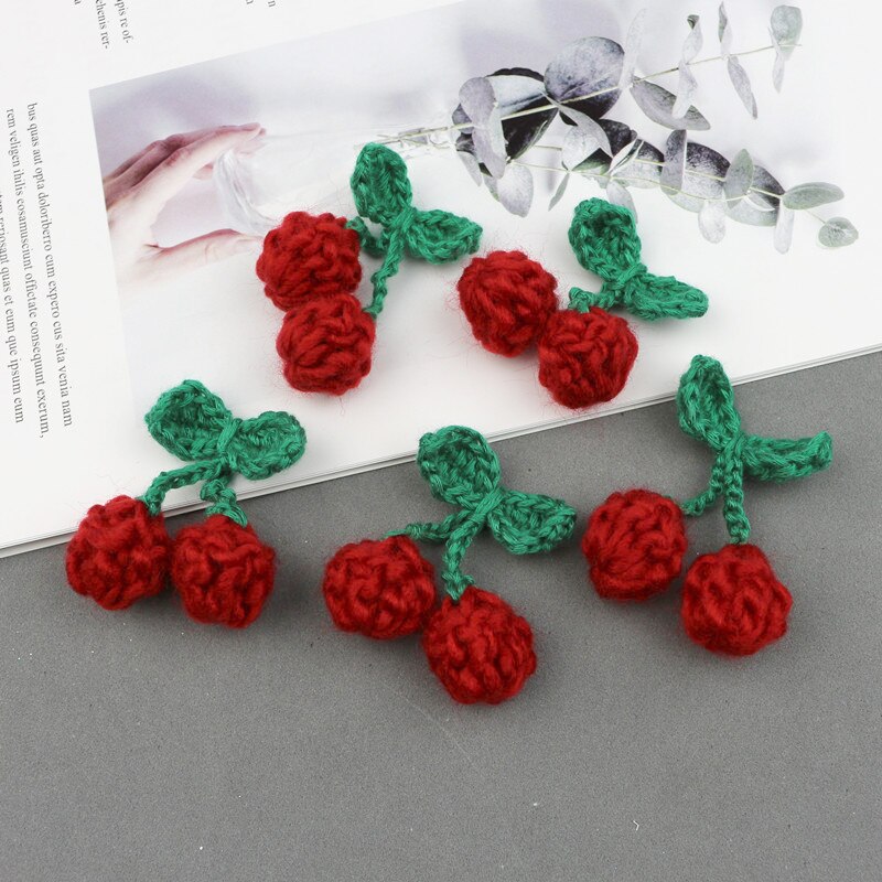 5Pcs Hand Breien Cherry/Aardbei Ornamenten Diy Craft Supplies Kids Hair Pin Accessoires Hoed Schoenen Kleding Decor Materiaal: Red Cherry