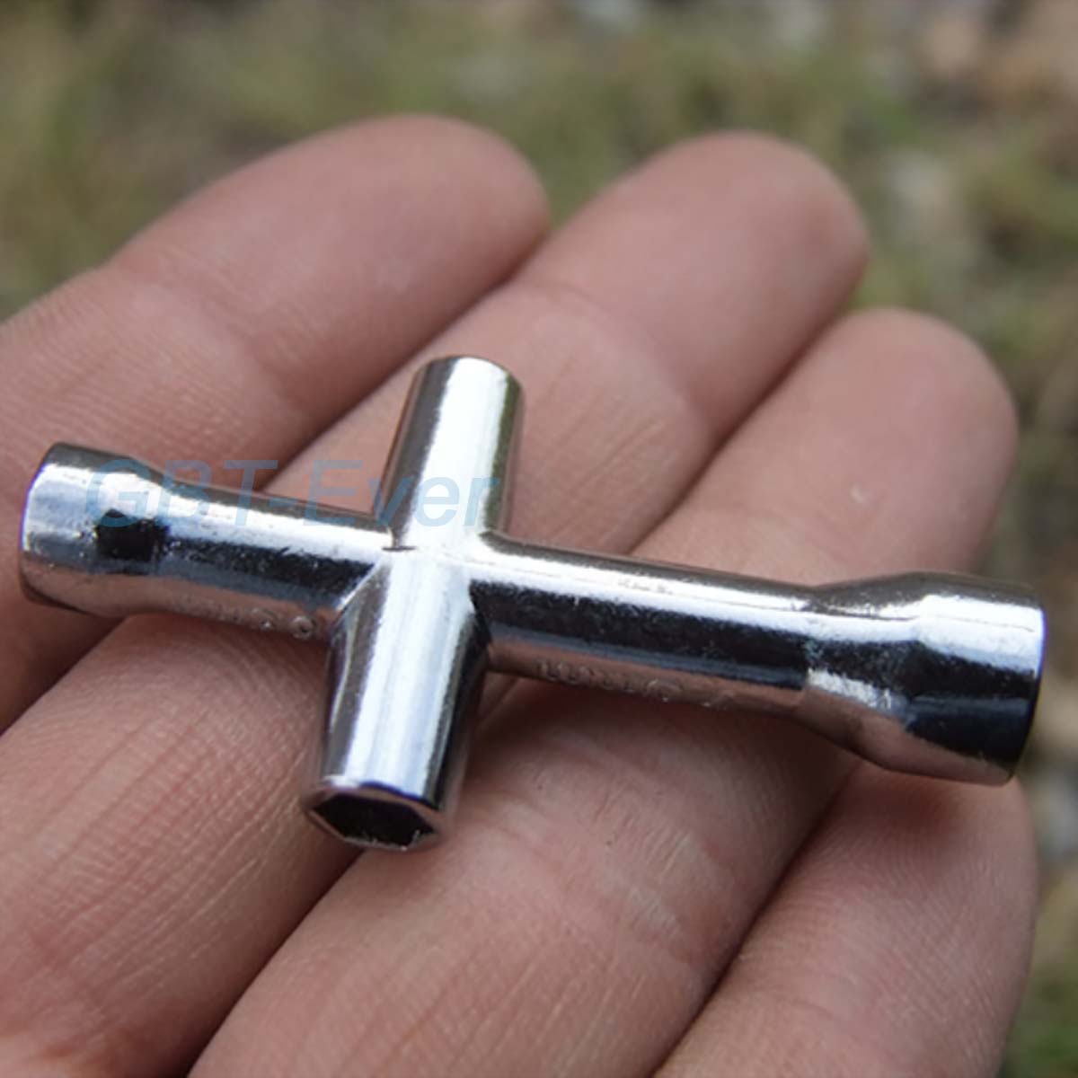 1 Stück Kreuz schlüssel Modell auto Werkzeuge 4mm 5mm 5,5mm 7mm Modell auto Kreuz schlüssel Steckschlüssel zum Entfernen der Reifen mutter