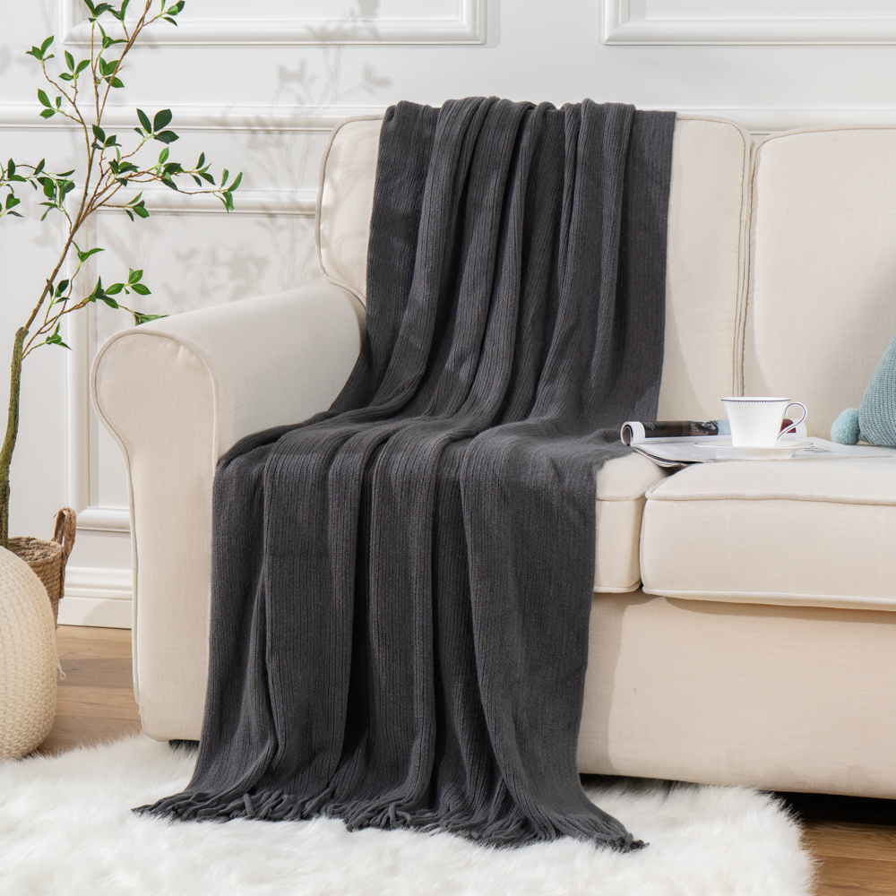 DIMI 100% Acrylic Knitted Blanket Thicken Warm Super Soft Throws Blanket Decorative Bed Blanket For Sofa Perfect: Dark Grey / 125x200cm
