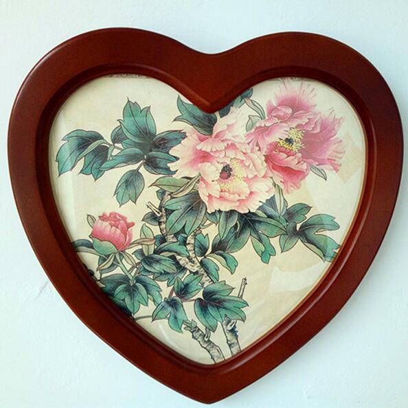 12 inch Heart-shaped Photo Frame European classic Picture Frame: Chocolate