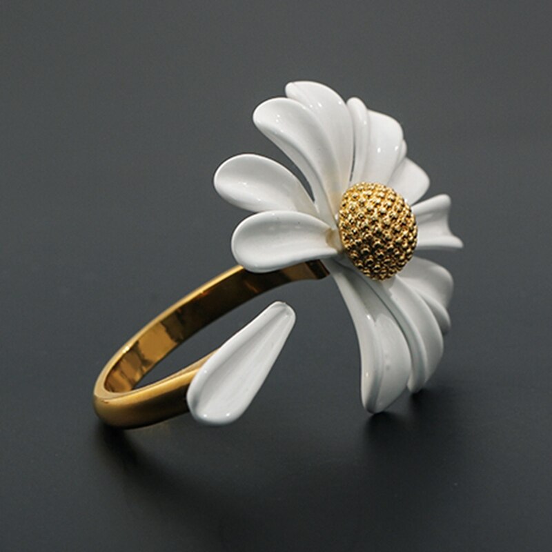 Voorjaar Witte Emaille Daisy Bloem Vintage Ringen Elegante Eenvoudige Temperament Opening Daisy Ringen Voor Vrouwen Sieraden Party