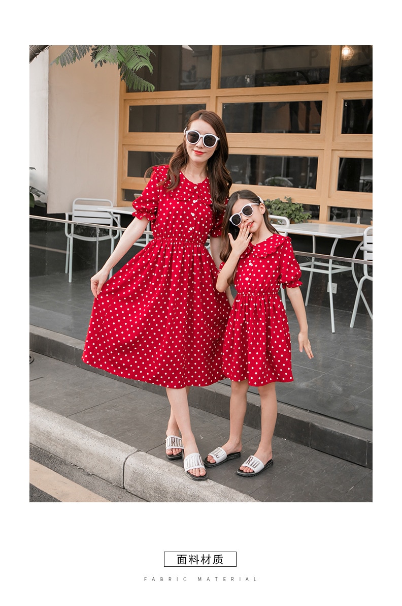 Sommar mamma och jag familj matchande mamma dotter klänningar röd kortärmad mamma baby barn outifs brudtärna födelsedagsfest
