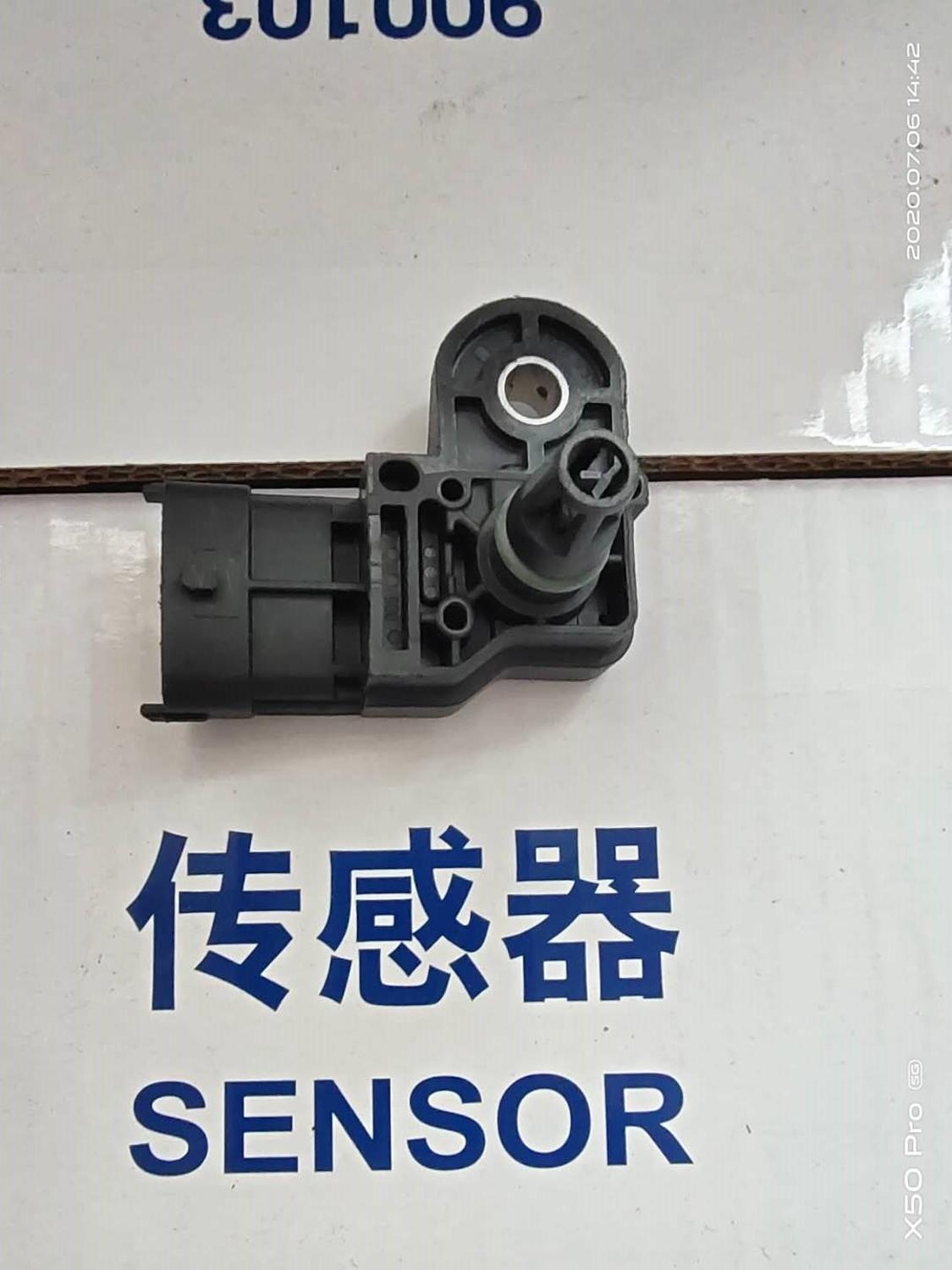 0281006102 Intake pressure sensor