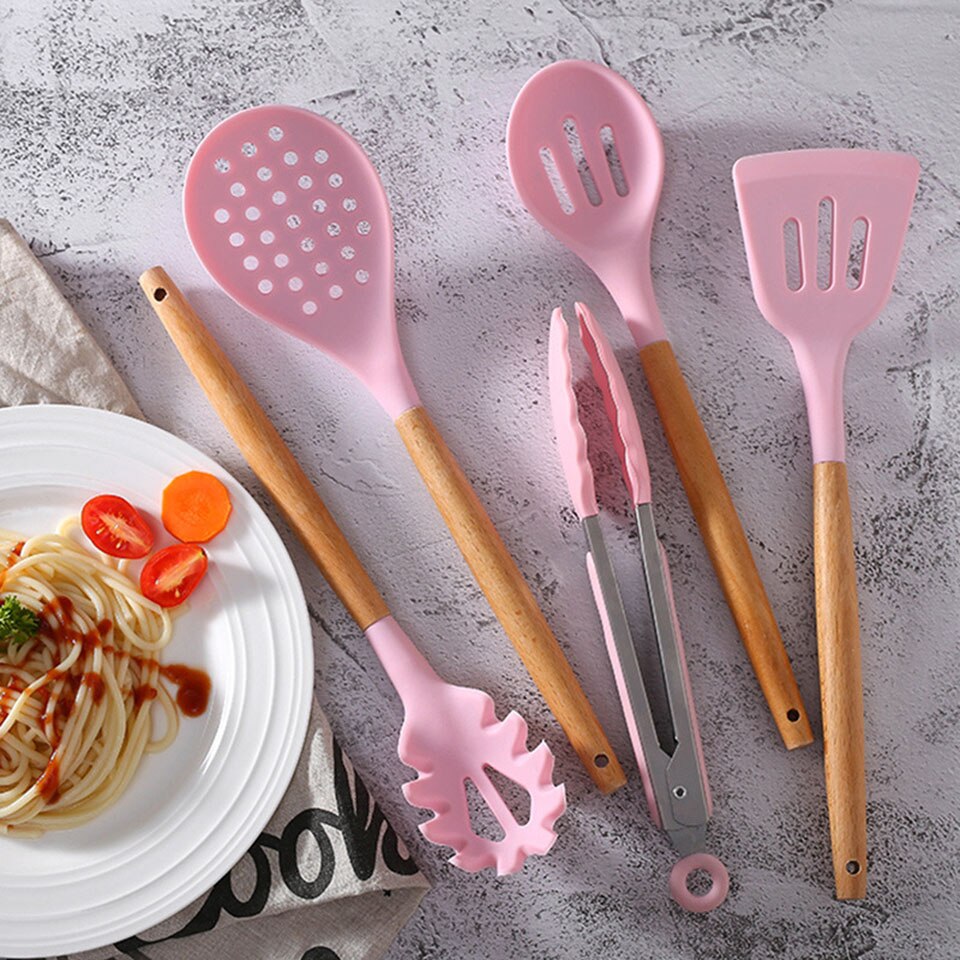 Silicone Kitchen Soup Spoon Cooking Spoons Wood Handle Spoon Kitchen Accessori