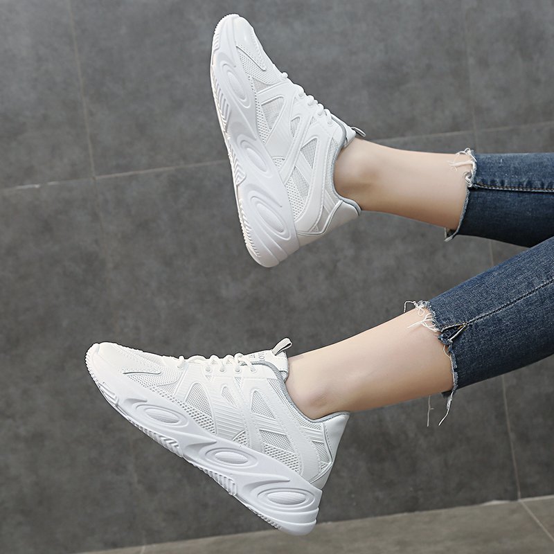 Style britannique chaussures coréennes bout rond Tennis femme cale Basket tout-Match chaussures femmes baskets décontractées