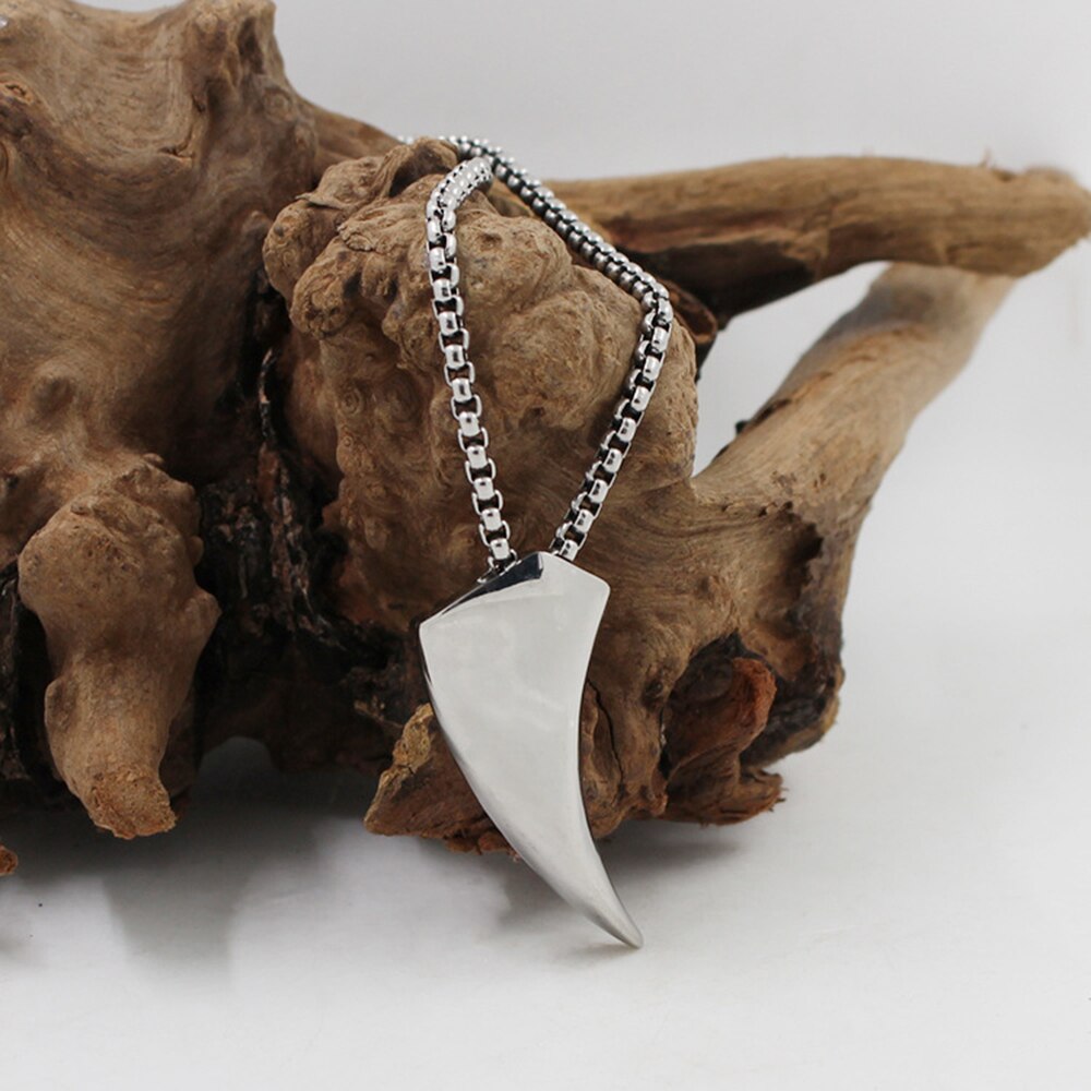 Stainless Steel High Polish Finished Wolf Tooth Pendant Necklace Jewelry Punk Rock Men Necklaces