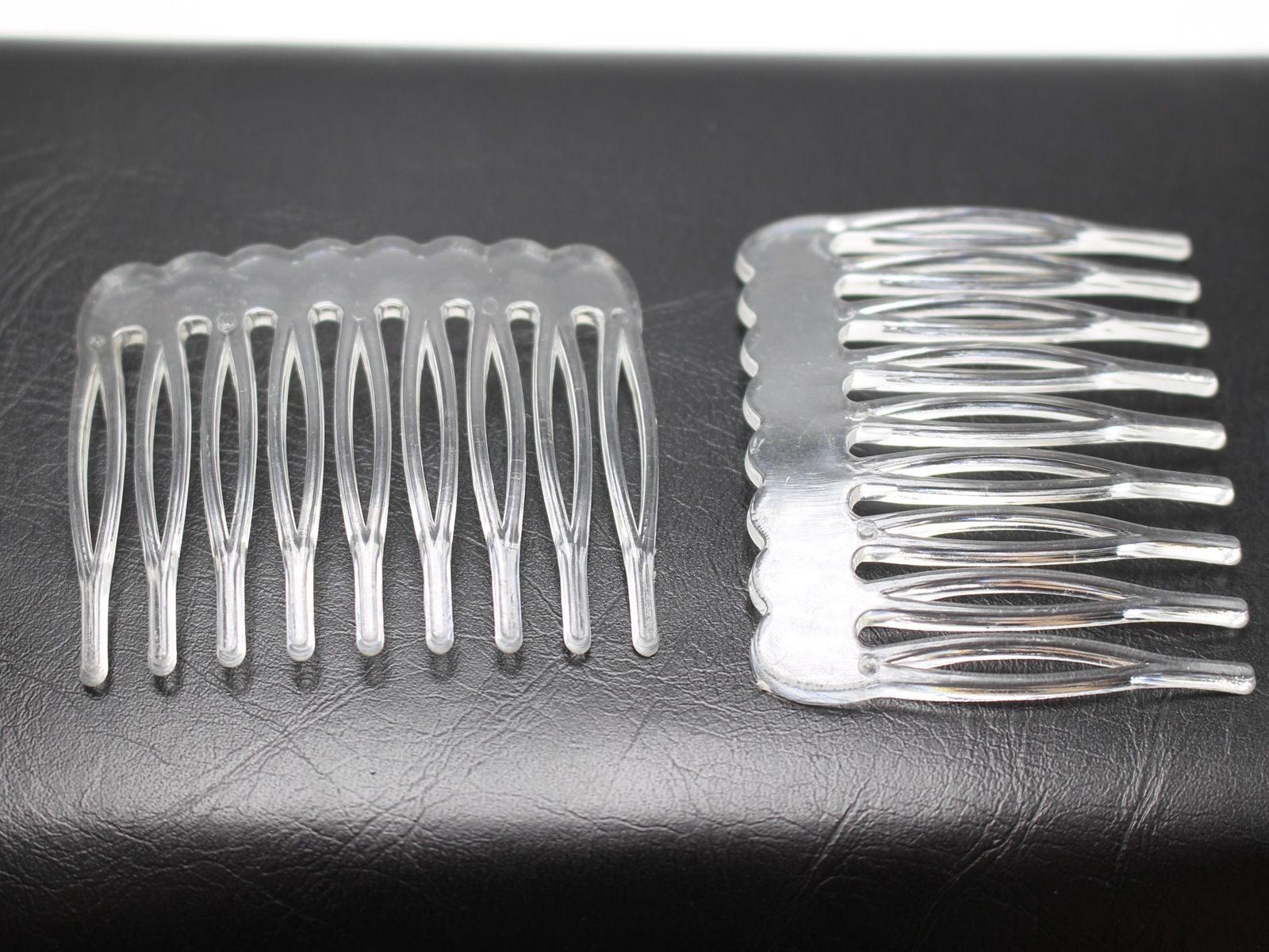 50 fermagli per capelli lisci in plastica trasparente pettini laterali Pin Magic Grip Hair Pin 46mm