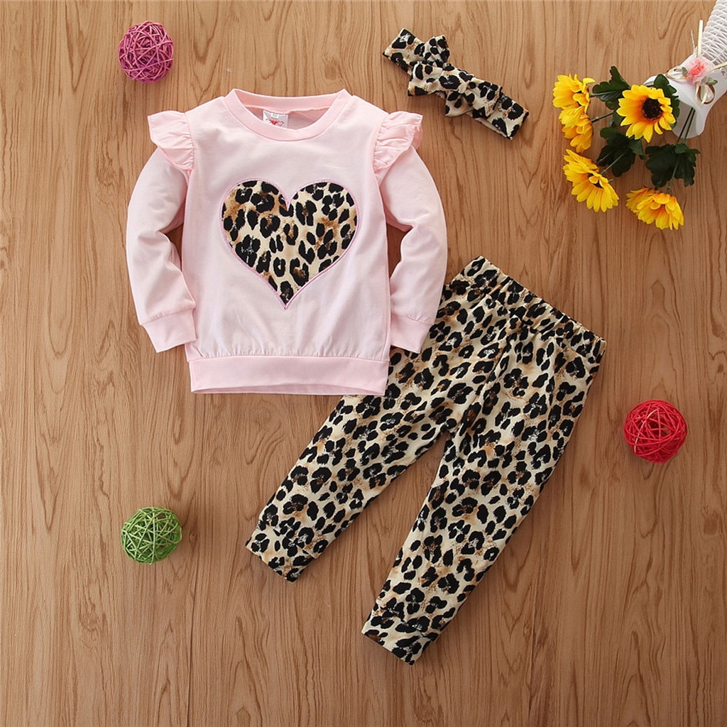Autunno abbigliamento per bambini del vestito delle ragazze di modo di amore della camicia a maniche lunghe + pantaloni di stampa leopardo + set fascia dei capelli rosa детская одежда 50 *