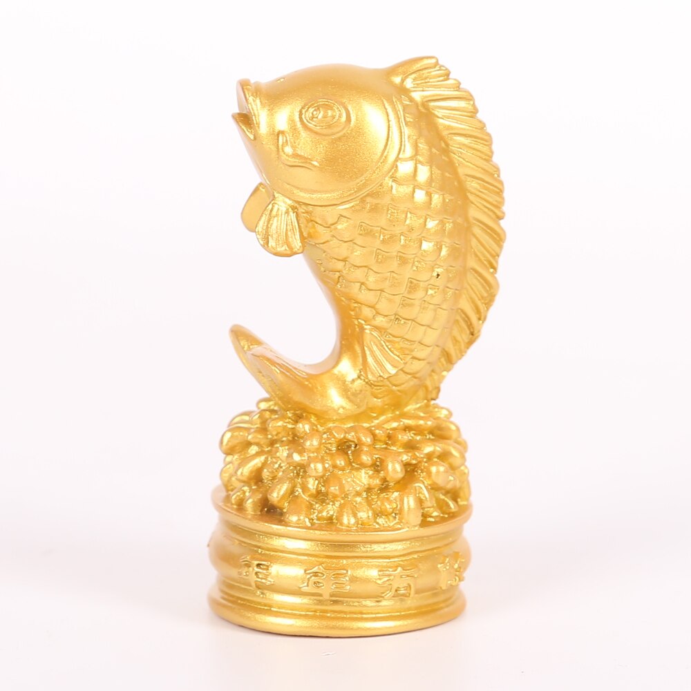 Chinese golden feng shui decorations, hand-carved animal sculptures, fish statues, handicrafts, home decoration accessories