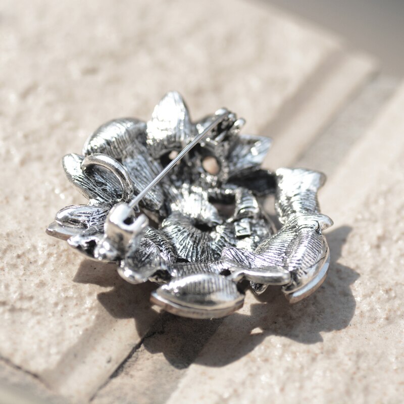 Morkopela Luxe Kristal Bloem Broche Vrouwen Mode Banket Pins En Broches Metalen Grote Broche Pin Sieraden Voor Vrouwen
