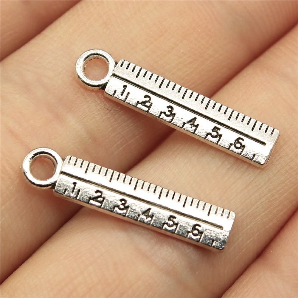 20 stks / partij Antiek Zilver Kleur Schoolbenodigdheden Boek Charms Bachelor Cap Charms Doctor Hat Hanger Graduation Charms: Rhodium Plated